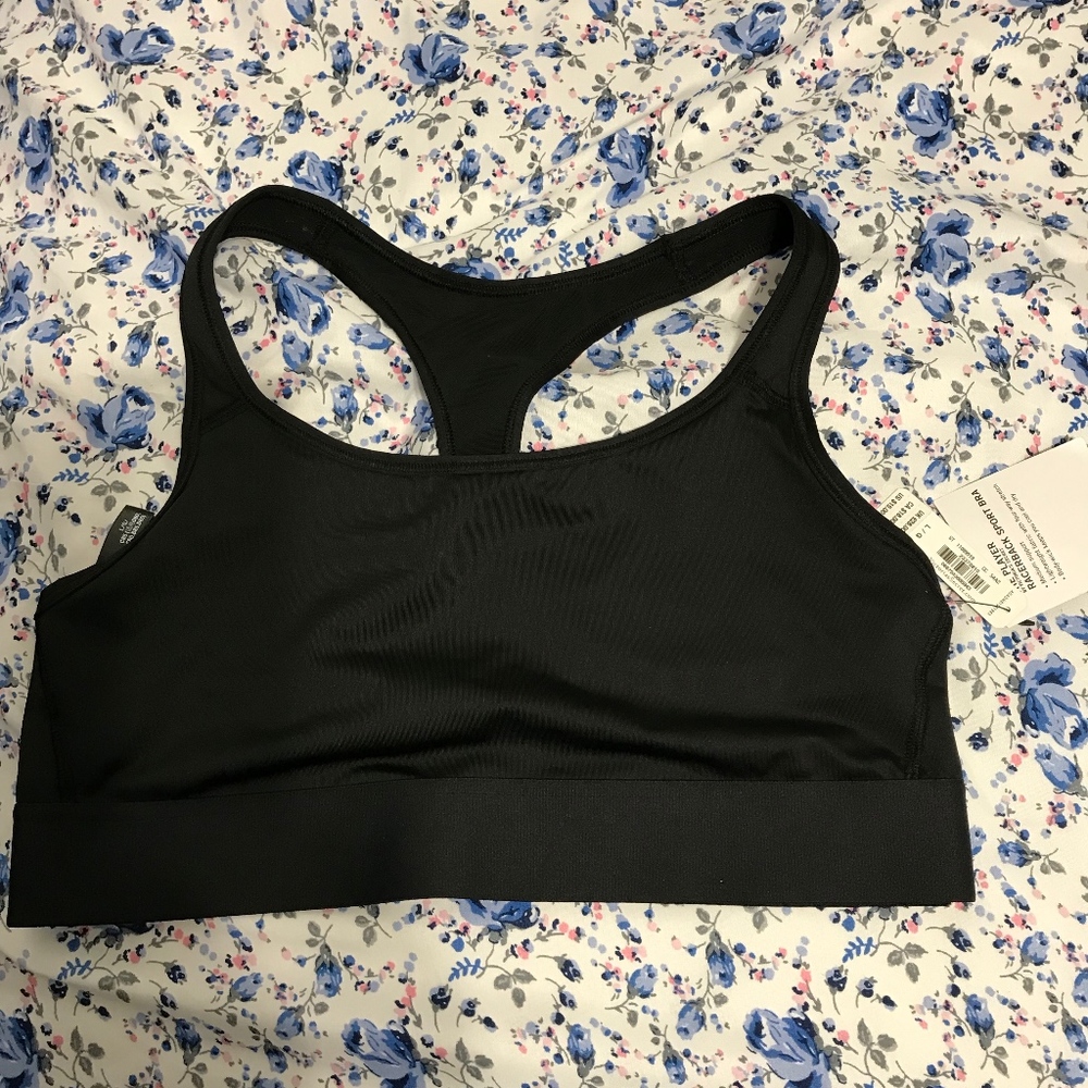 Victoria racerback sport bra